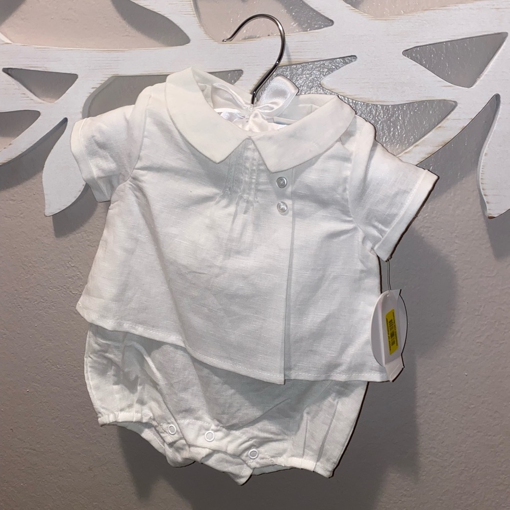 Edgehill Collection 3M one piece white outfit